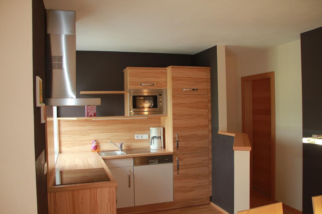 Haus Sylvia Apartment Мариапфар Стая снимка